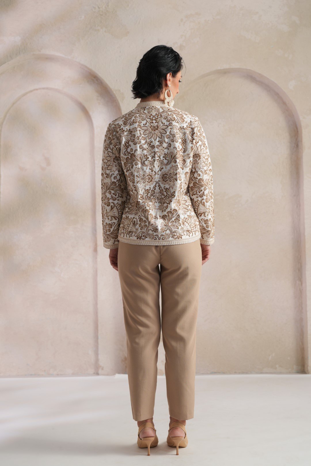 WOMEN EMBROIDERY FASHION JACKET